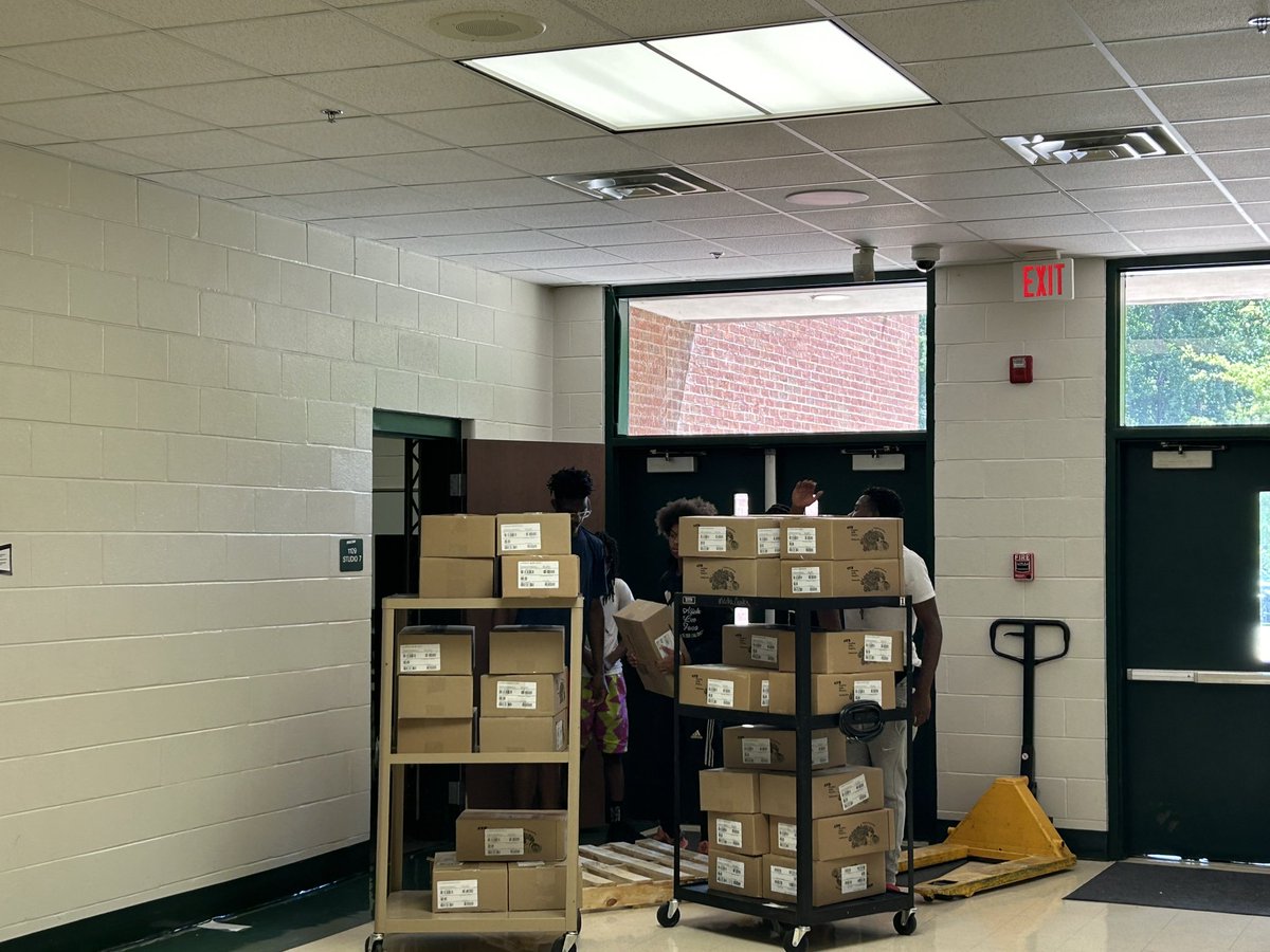 Thank you to some of the <a href="/GriffinHS/">Griffin High School</a>’s basketball team for helping me sort ELA books today! They came to my rescue! #GSCSELA #GSCSRISE