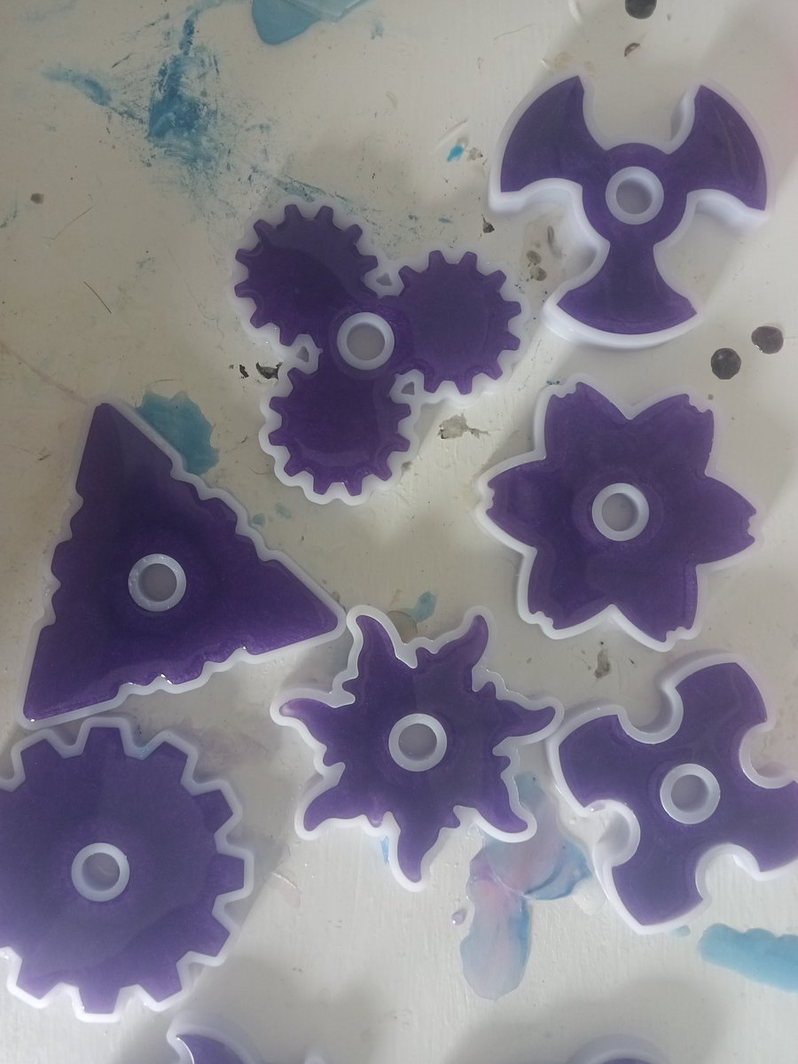 HFHomeCreations's tweet photo. Got some new spinners setting!! What other colors should we do? https://t.co/0bFei8sno7
