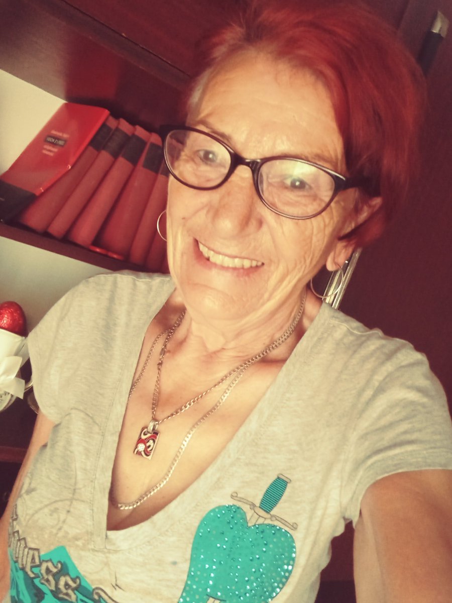 "As I get older, I choose even more. I only drink good wine, eat good food, pick up only a good book and seek the company of good people."
 Have a nice evening everyone 🩵🦋🫶🎀🪷🏝️🌿