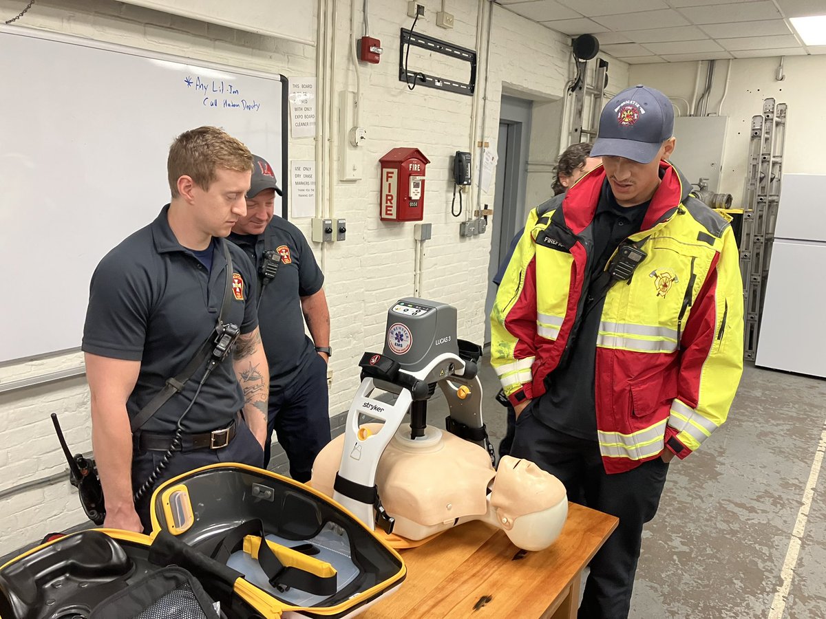 Brockton_Fire's tweet photo. Brockton Fire has recently been conducting LUCAS training to further medical intervention skills. LUCAS stands for Lund University Cardiopulmonary Assist System, which is provides consistent compressions at a fixed rate for a patient in cardiac arrest. https://t.co/XaDBwWDzkw