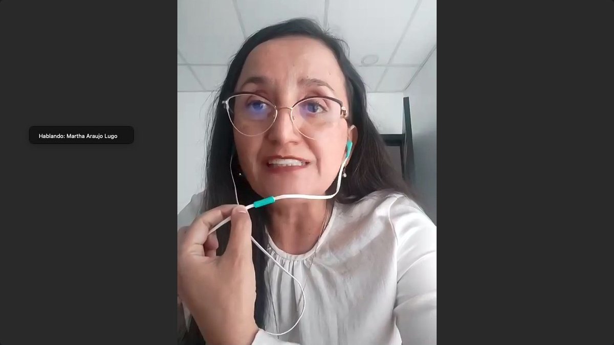AsambleaEcuador's tweet photo. Martha Araujo, de la Asociación Ecuatoriana de Cuidados Paliativos #ASECUP, comparece ante el Pleno de la Asamblea. Detalla la necesidad de este Proyecto de #LeyCuidadosPaliativos, que comprende un derecho para niños, adolescentes, adultos y adultos mayores con enfermedades catastróficas o diagnóstico terminal, de recibir atención médica y psicológica y así darles una muerte digna. #LaNuevaAsamblea