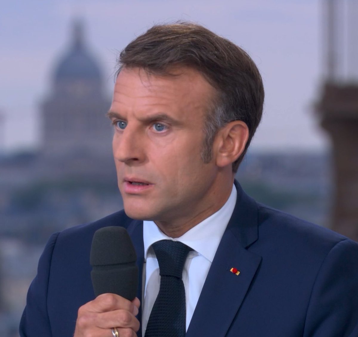 Brèves de presse tweet media