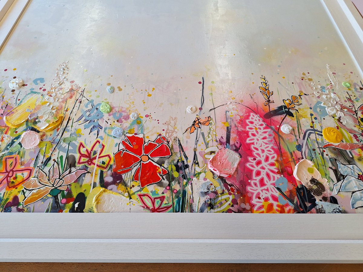 Few new pieces being framed up for a show at <a href="/ArkleyArt/">Arkley Fine Art</a> 🙌
.
.
.
#leeherring #art #spraypaintart #texturedart #abstract #stencilart #northwestartist #floralart #botanicalart