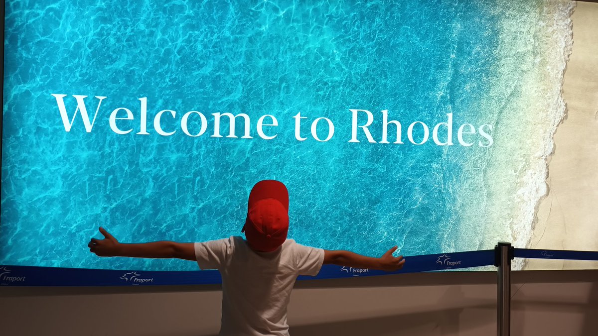 patrickppv's tweet photo. After seeing the Olympus by the plane...we finally   arrive to the vacation with my wife and my child...and of course @CodyRhodes "Adrenaline in my soul..."good luck to retain at #SummerSlam and thanks again @TripleH 🤘for this great year so far... see you in Paris next year😉 https://t.co/pN8Mynt6Zx