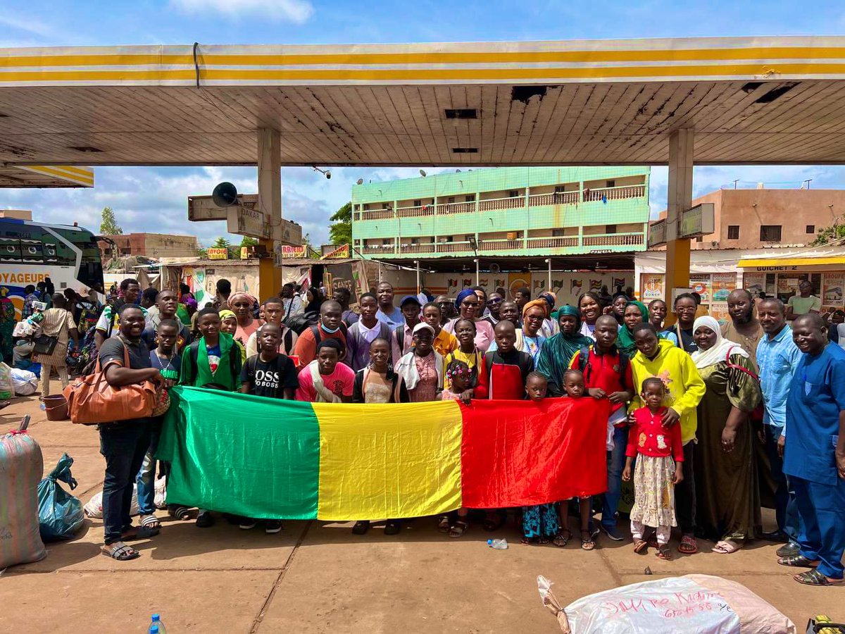 GarikoIbrahima's tweet image. Get it done, TEAM 🇲🇱🦾🚀

#RobotsMali at the #PanAfricanRoboticsCompetition.

#PARC2024