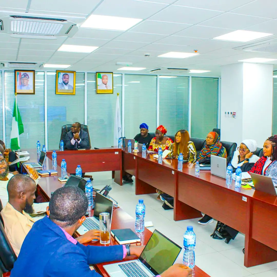 Galaxybackbone's tweet photo. Earlier today, our MD/CEO, Prof. Ibrahim Adeyanju inaugurated the #1Governmentcloud Strategic Initiative Board and support teams that would help strengthen the drive towards the Digitalisation of the public sector. https://t.co/AMg5gxDM6J
