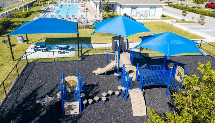ProPlaygrounds's tweet image. This recently installed commercial playground equipment offers children a range of engaging activities and encourages active play. Accompanied by rubber mulch for added safety and ample shade, the playground ensures a comfortable environment, ideal for extended play!