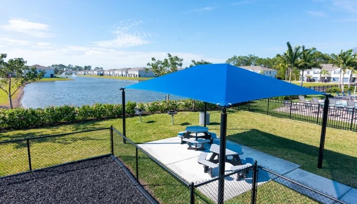 ProPlaygrounds's tweet image. This recently installed commercial playground equipment offers children a range of engaging activities and encourages active play. Accompanied by rubber mulch for added safety and ample shade, the playground ensures a comfortable environment, ideal for extended play!