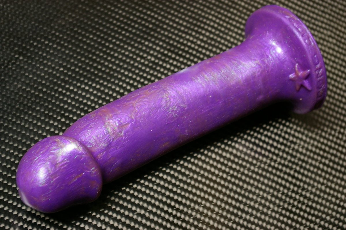 This one has purple pearl pigment with some green shimmer pigment in it. It has a dual density, being soft on the outside and hard on the inside. It's experimental. If you are in the Orange County area, I can give it to you, if you want to pick it up. Message me for any questions