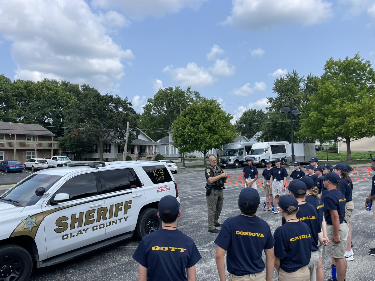 MSHPTrooperA's tweet photo. In Liberty today with @libertymopd and @SheriffClayCo helping with the annual Junior Police Academy!

Super good group of young people! 

Happy to be involved with this group. #onecommunity https://t.co/1cDKW7xbgm