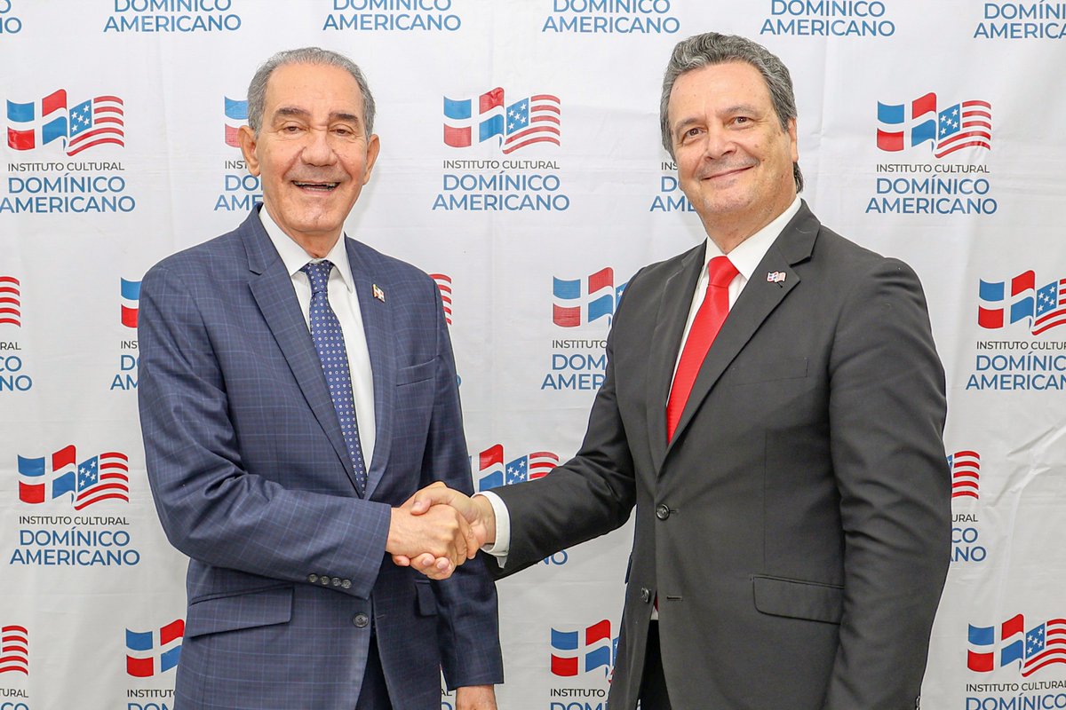 Domínico Americano tweet media