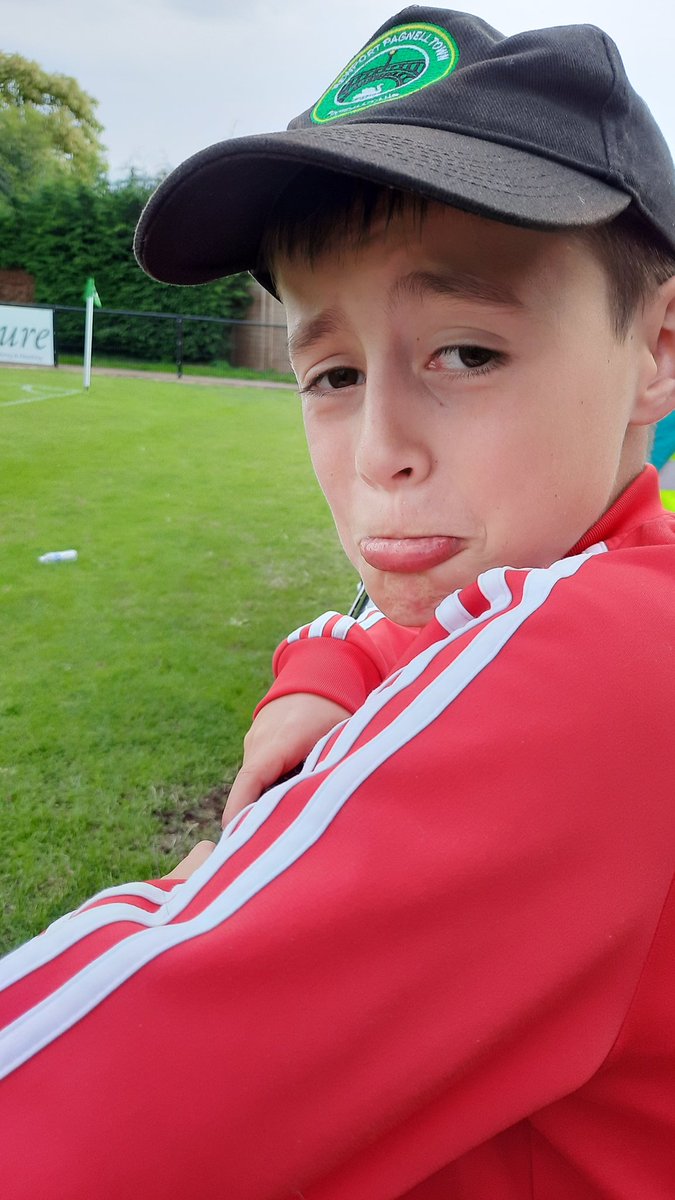 BezzaDon's tweet photo. When you tell your lad @McneilBleu doesn't play for Newport Pagnell anymore https://t.co/4FV3JzW8dS