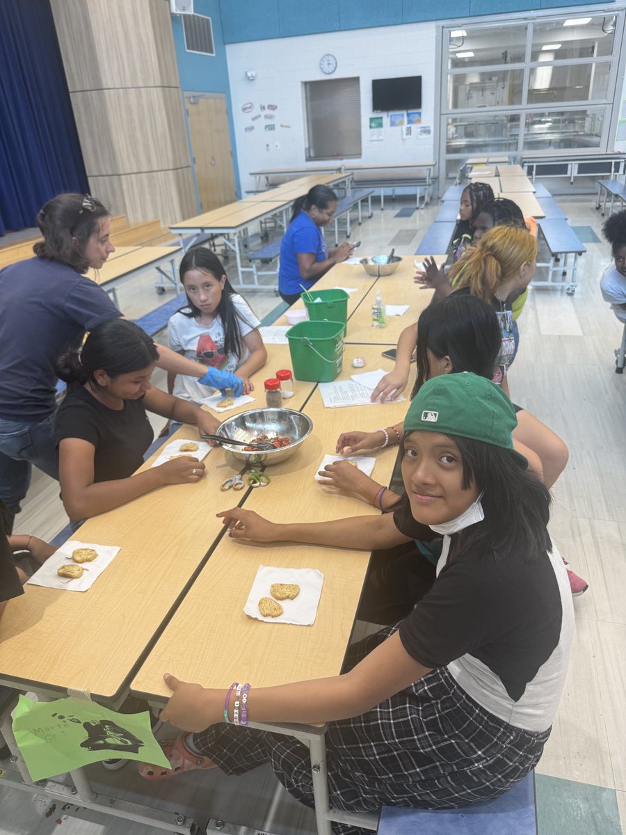 tee time tweet media