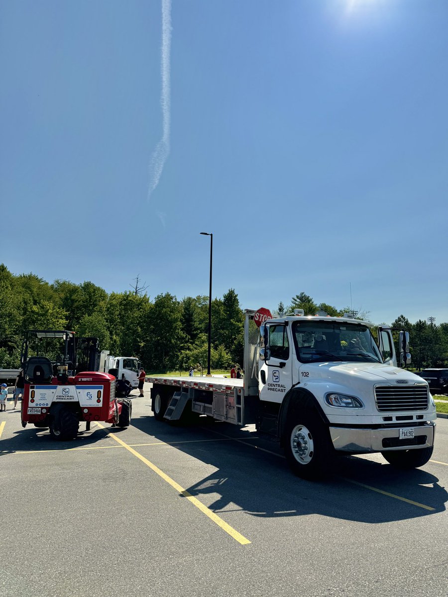 Central Precast tweet media