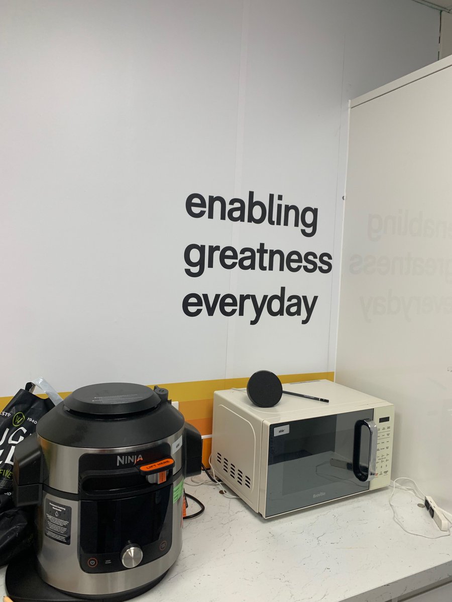 ProfJohnHunt tweet picture