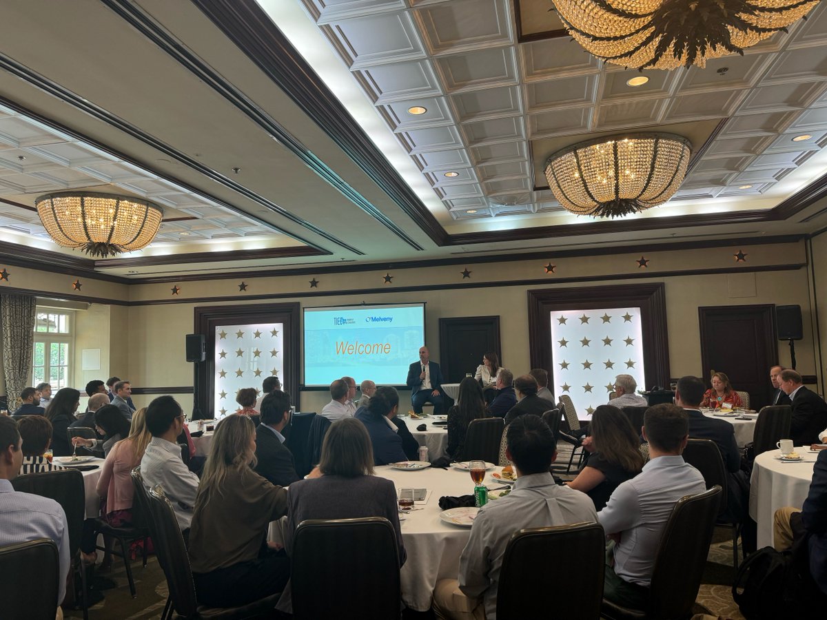 PUCTX's tweet photo. PUCTX Chairman Gleeson joins Texas Industrial Energy Consumers today. Great turnout to discuss the work PUCTX is doing for #Texas, grid reliability and more. #TxLege #TxEnergy https://t.co/IoCpv92HTw