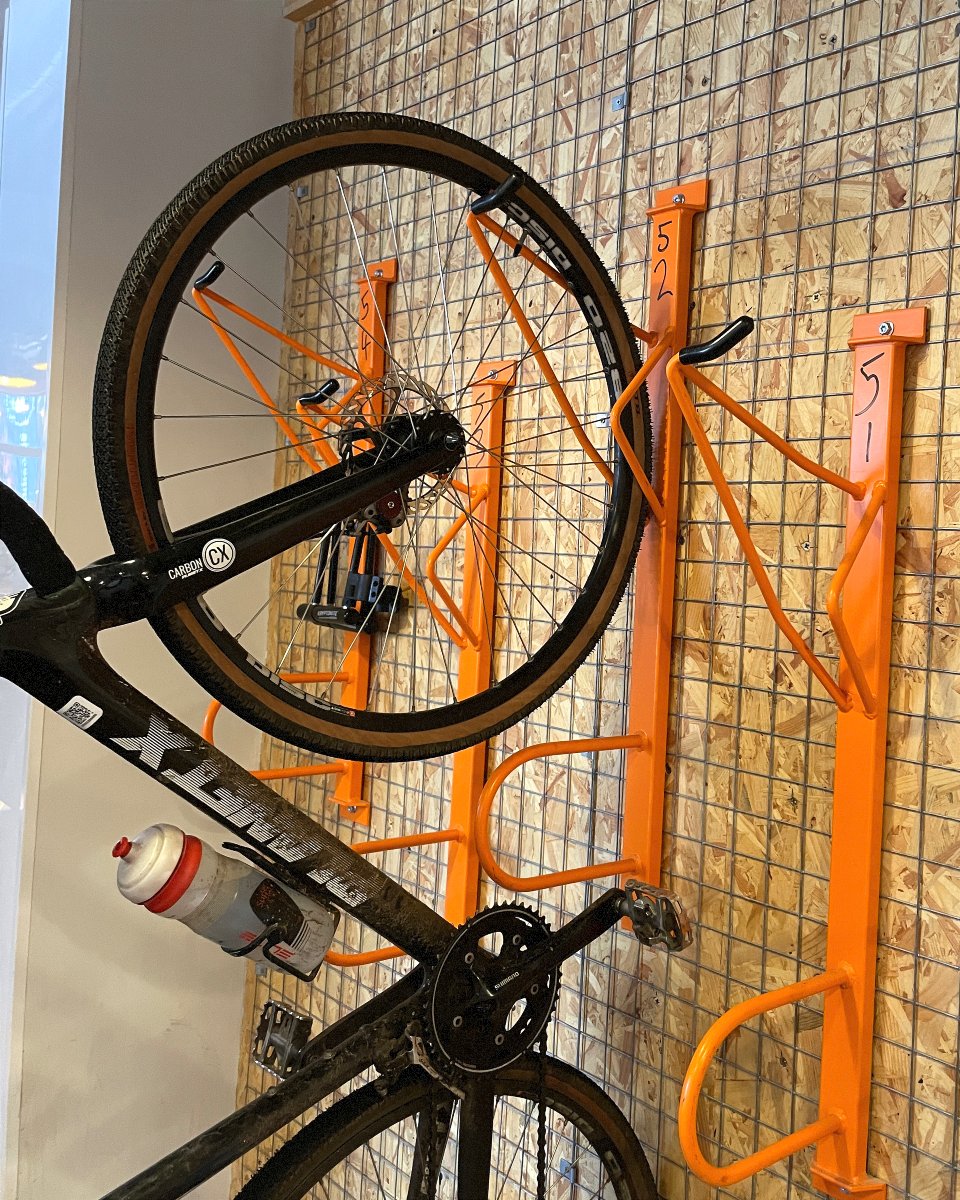 It's going to be lovely all week - so get your bike out whilst it lasts and store here at The Bike Lock whilst you're at work!🌤️

#herecomesthesun #thebikelock #cycling #cycletowork #coffeeshop #socialenterprise #stayactive #itsallaboutpeople