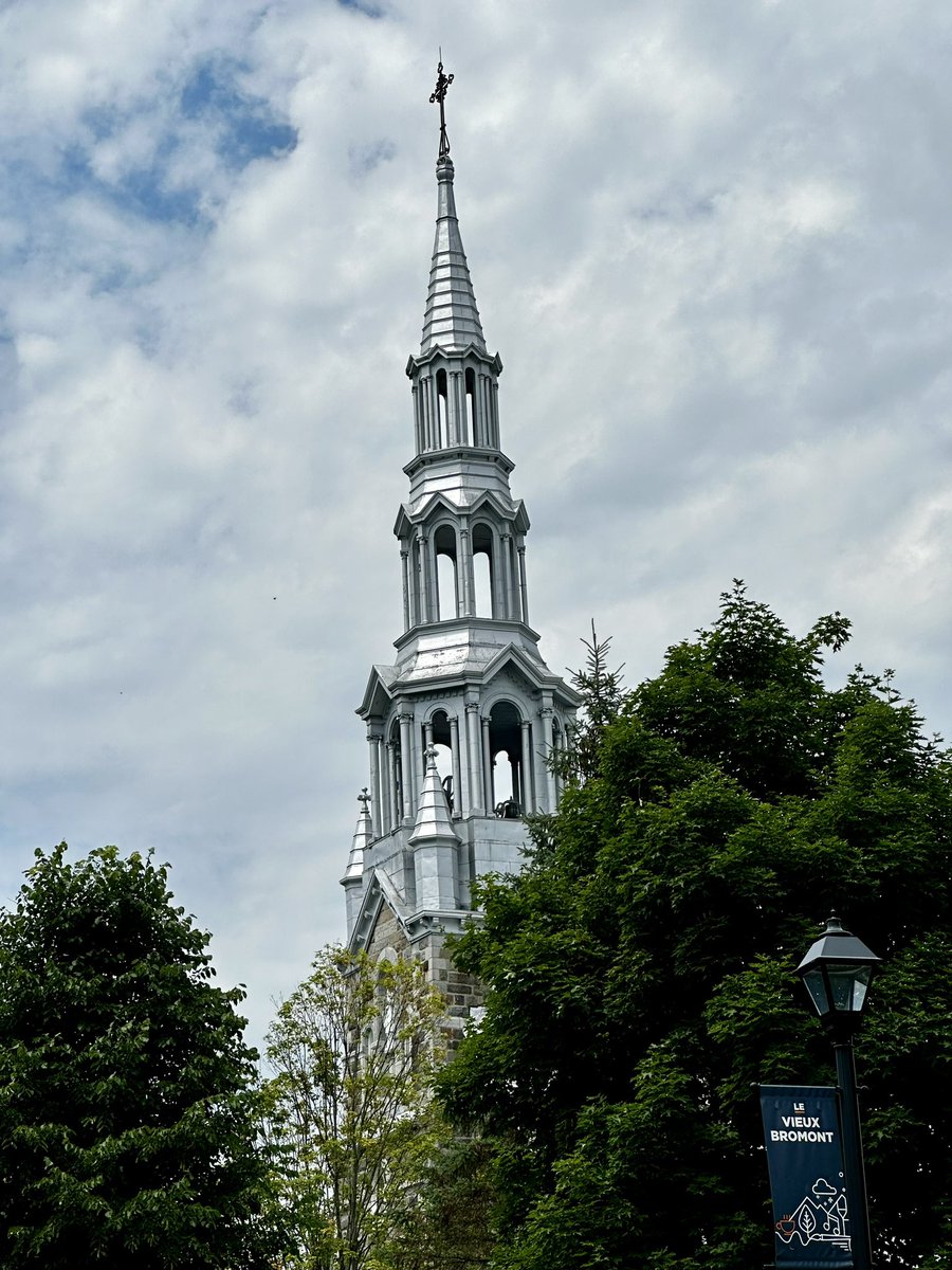 christopher mitchell tweet media