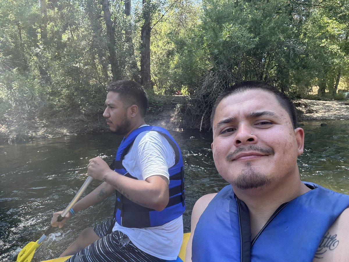 ovrmydeadbody12's tweet photo. River rafting 🥵💦🌊 https://t.co/O2Sn0NkSxu
