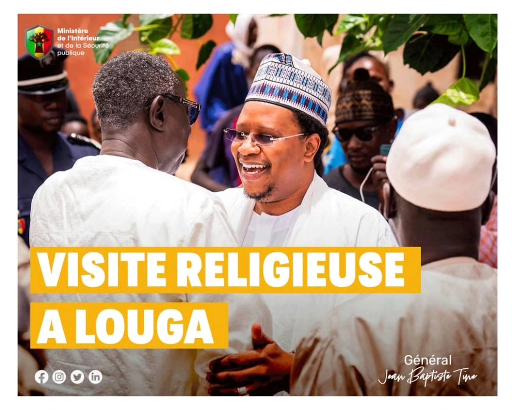 GeneralJBTine's tweet photo. En visite à Louga aujourd'hui, j'ai été chaleureusement accueilli chez les familles Abass Sall, Mame Cheikh Kabir Mbaye et Thierno Bachir Tall. J'ai sollicité des prières pour un Sénégal de paix et de stabilité.

#Sénégal #Paix #Stabilité https://t.co/UZtBR8lBu1