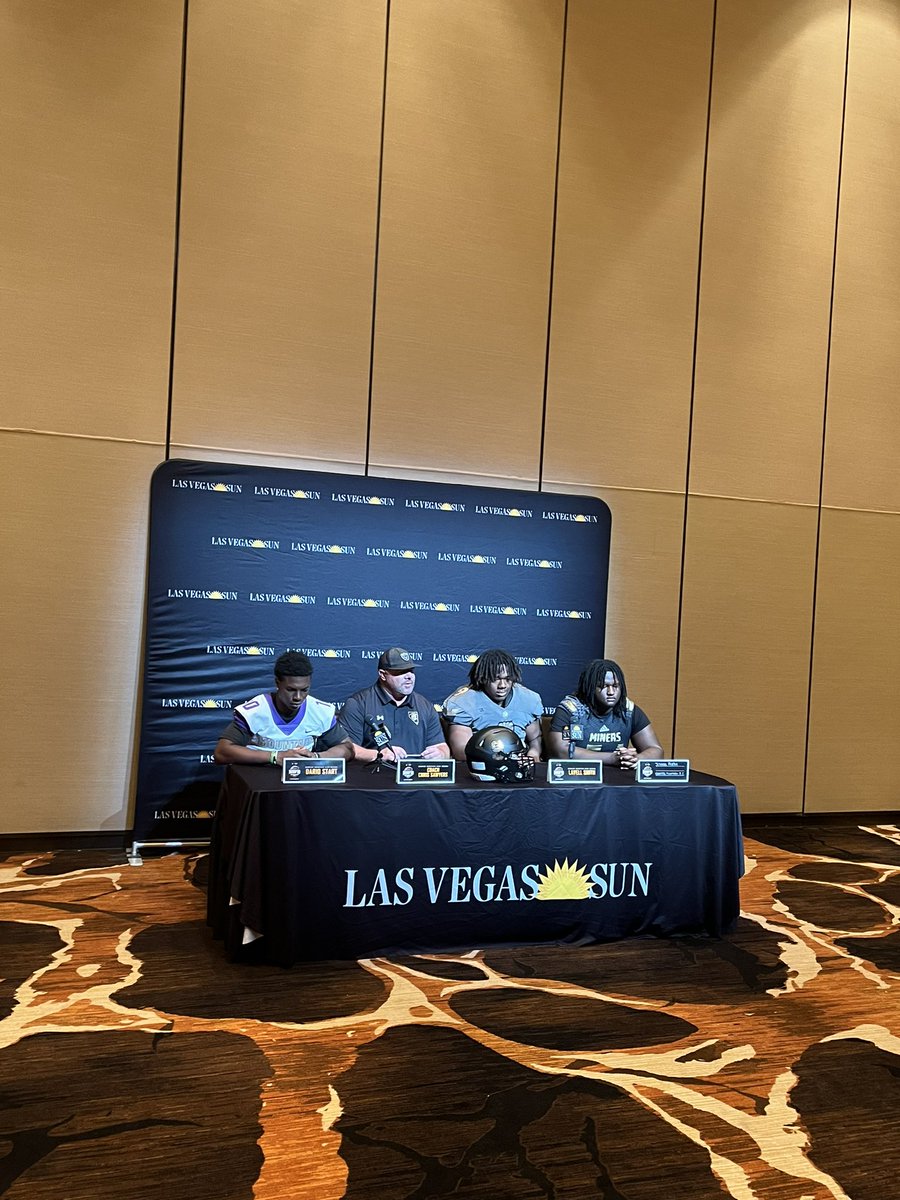 raybrewer21's tweet photo. Proud of our team @lvsunsports for hosting high school football media day for all of the Vegas teams. We’ve done this 15 years running! #sunstandout https://t.co/HlfpQ6QH7Y