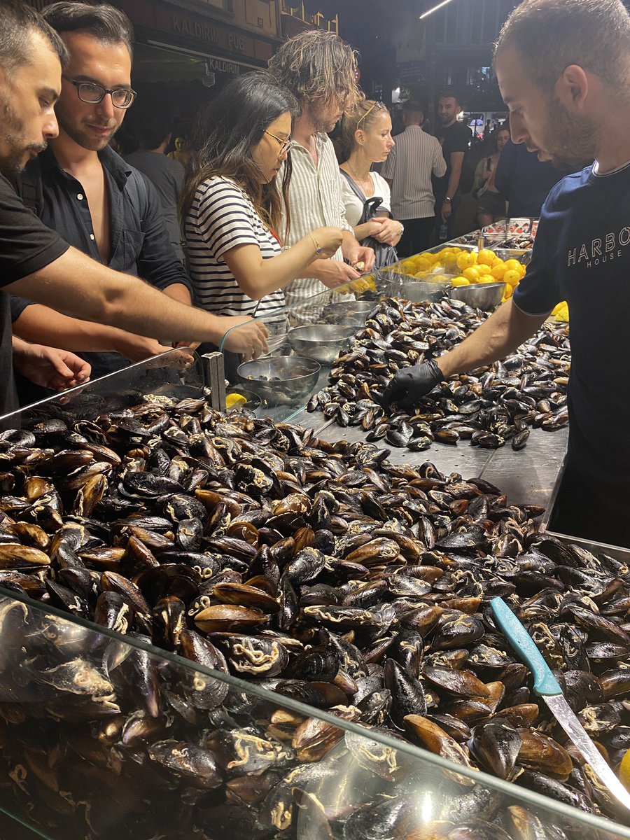 Sana ben ezelden yandım lan 😍🥂