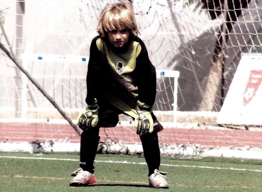 Benitomarin69's tweet photo. Angel Marin 15 años blanquiazul https://t.co/b1mzzjTX3U