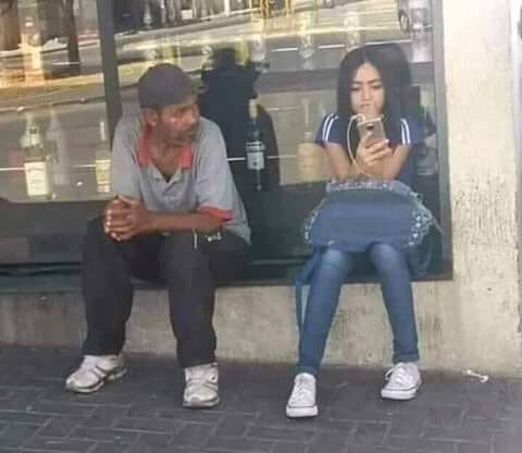A veces estas soltera por distraída...