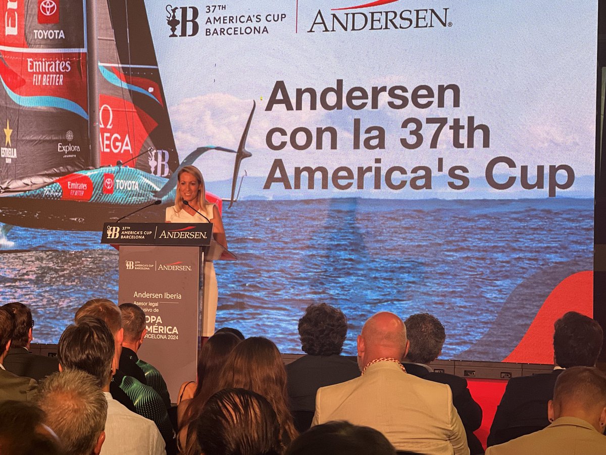 MariaEugeniaGay's tweet image. Barcelona❤ está preparada para recibir la @americascup, un evento que hará vibrar la ciudad abanderando los valores de la sostenibilidad, el trabajo en equipo, la promoción económica y la igualdad.

Muchas gracias a #Andersen por una magnífica recepción y por vuestro compromiso.
