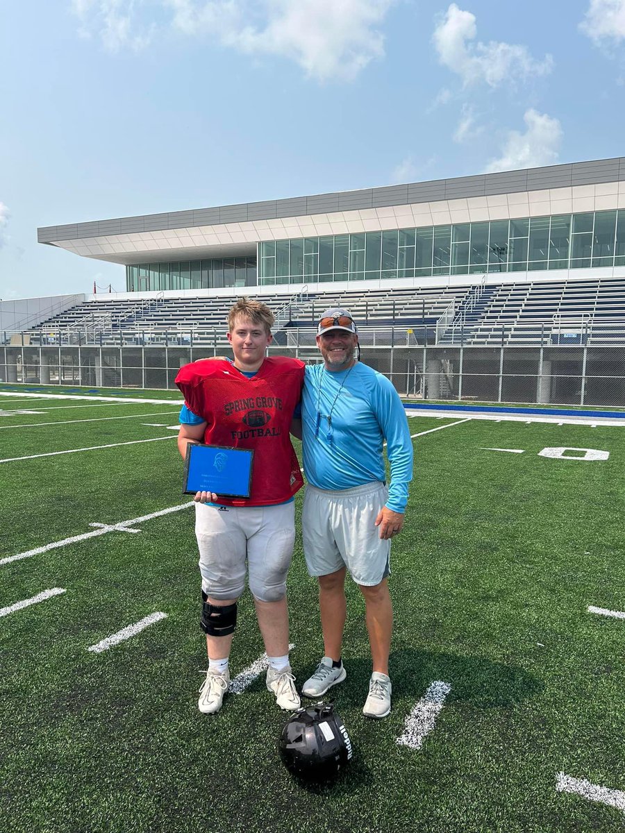 Shawn Crouch (@shawncrouc98832) on Twitter photo Blessed to receive most valuable lineman at a great DSU Camp <a href="/CoachRandle61/">Coach Randle</a> <a href="/DakSt8Football/">Josh Anderson 🇺🇸</a> Blessed to receive most valuable lineman at a great DSU Camp <a href="/CoachRandle61/">Coach Randle</a> <a href="/DakSt8Football/">Josh Anderson 🇺🇸</a>