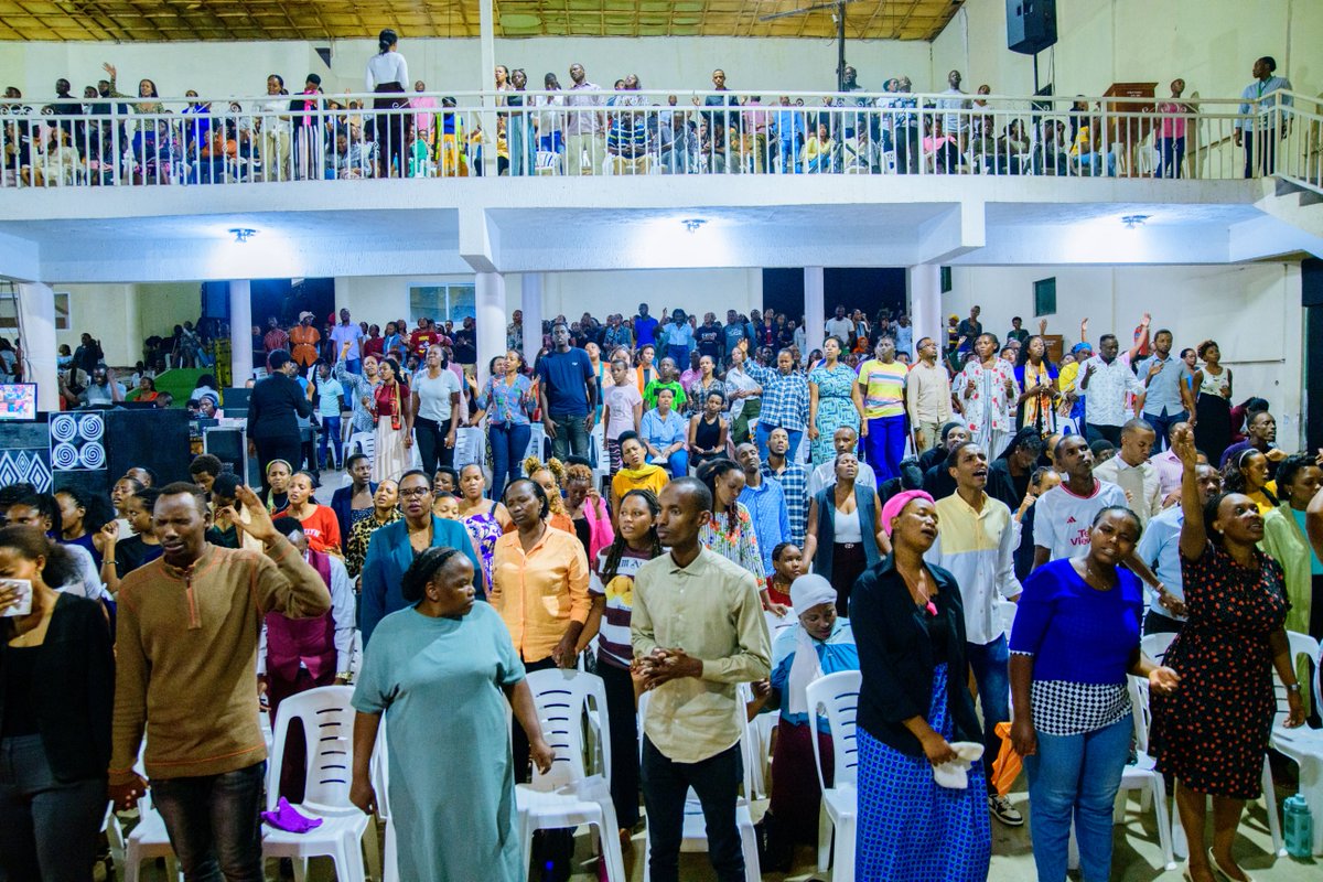 GraceRoom's tweet photo. Happening Now
We Worship the Lord with gladness; come before him with joyful songs. We are grateful for the season the Lord has given to us “The Appointed Time Has Come”
#SpecialTuesdayService #IsahaYageze #TheCityThatHasBeenVisited
#GraceRoomMinistries #PastorJulienneKabanda https://t.co/jRmJHXAdW3