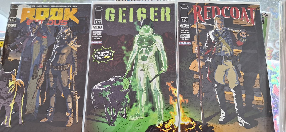 HypnoComics's tweet photo. Ghost Machine fans! New Issues and Variants hitting the showcase and back issue area! 1st Redcoat appearance and more. #ghostmachine #imagecomics https://t.co/vdg1M0a7z1