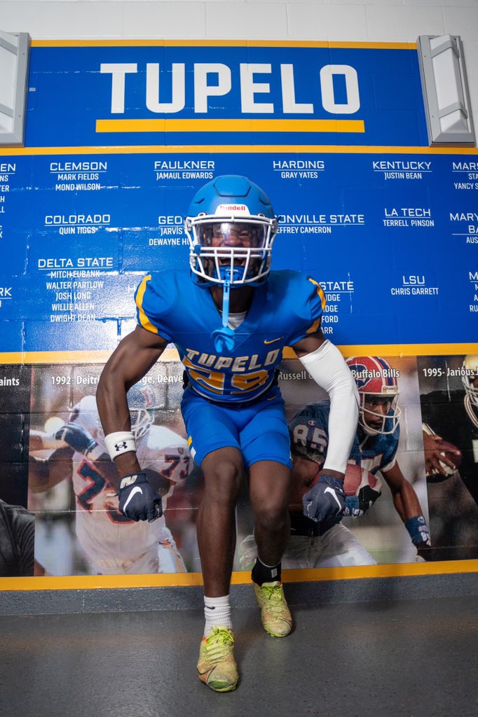 guess who’s back ? this szn personal 🤭 #revengetour #bouncebackszn <a href="/LawrencHopkins/">Lawrence Hopkins</a> <a href="/MacCorleone74/">Rion (Ree-un) Young</a> <a href="/wpg_coach_rip/">𝐂𝐨𝐚𝐜𝐡 𝐑𝐲𝐚𝐧 𝐋𝐢𝐧𝐝𝐬𝐞𝐲</a> <a href="/JoshuaToliver16/">LEE COUNTY FALCONS</a> <a href="/ScottLashleyPRF/">SLP athlete</a> <a href="/Rivals/">Rivals</a> <a href="/ChadSimmons_/">ChadSimmons</a>