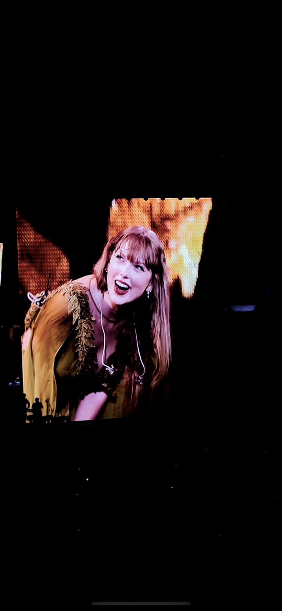 Iuvsneedy's tweet photo. she saw something they can’t take away
             -ˋˏ ༻✿༺ ˎˊ- 14.07.2024 https://t.co/51W6iPnyTL