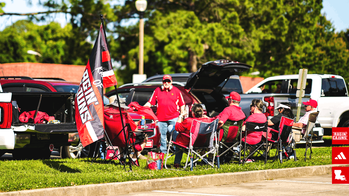 𝘛𝘳𝘢𝘥𝘪𝘵𝘪𝘰𝘯 lives here 🤟🥎

#GeauxCajuns