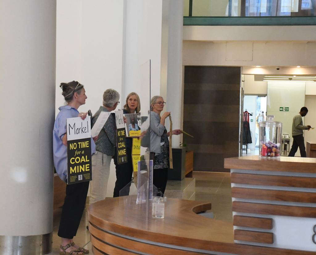A peaceful occupation of the lobby of Markel Insurance in Manchester today. Will Markel commit to not insuring new fossil fuel projects, including EACOP, the Cumbria Coalmine and the Adani Carmichael coalmine in Australia? 
#InsureOurSurvival
#StopEACOP
#StopWestCumbriaMine