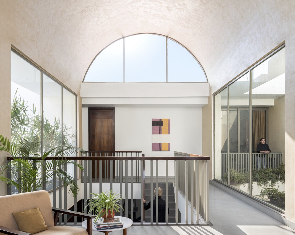 replace_app's tweet photo. Vault House / Sifti Design Studio https://t.co/cwKnqJl5b5 https://t.co/tHRVkoC2z9