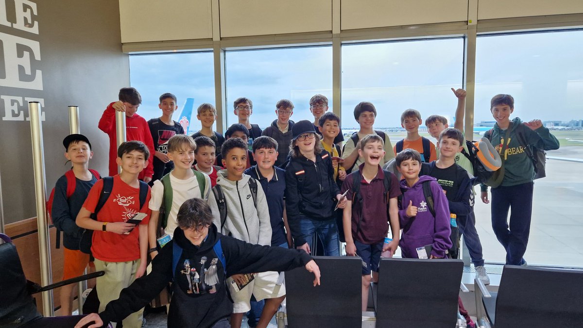 TrinityBoysChoi's tweet photo. All set for three and a half weeks in #China! Follow the blog here: https://t.co/PzTplrumIp https://t.co/8xt1Idh1Gg