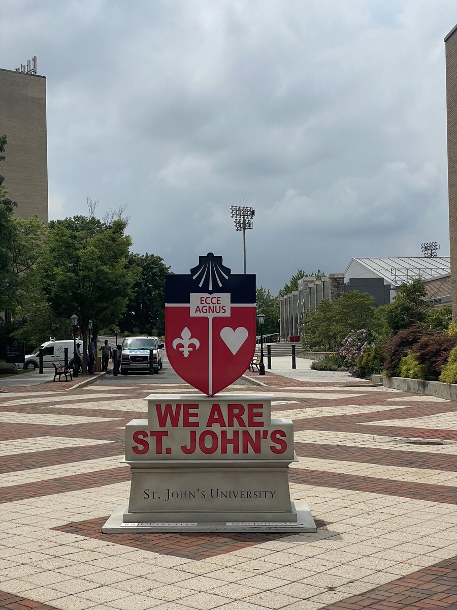 CSA_Search's tweet photo. Excited to be on campus with @StJohnsRedStorm to meet with university and athletic department stakeholders and get a deeper sense of the campus and department culture.
Proud to support @StJohnsU in the search for the next Red Storm AD!
#StJohns x #CSASearch https://t.co/MsovQvNhvj