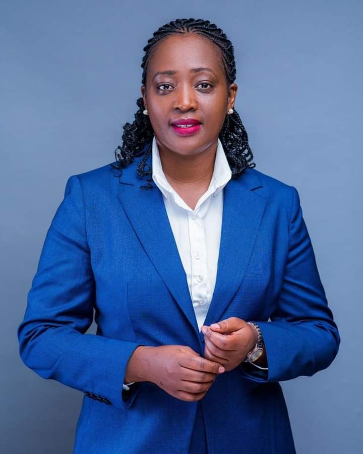 SKeiwua's tweet photo. Cs @HonTuya is able ,she has proven to be a performer in all the tasks she has https://t.co/JUp1VhIStd intimidation or even insults that can stop her...Pongezi Mrembo wetu https://t.co/HmiWGwg2l6
