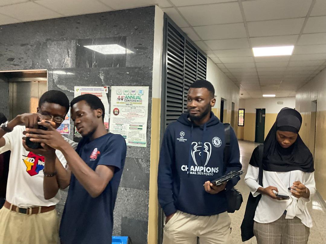 lasumsa's tweet photo. Join us on the coming Saturdays as we strive to empower doctors with more than just stethoscopes!!🩺💫

You don’t want to miss it.👀

#medicine #skillFest #digitalskills https://t.co/DsgMoG9dc2