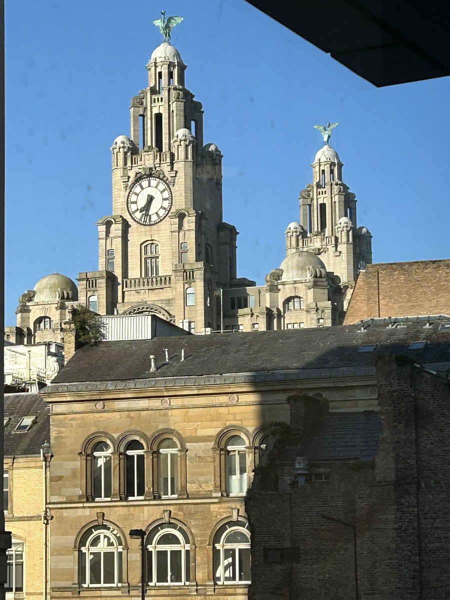 Melanie Burden tweet media