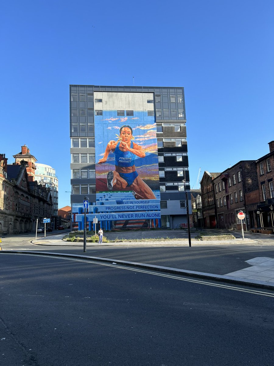 Melanie Burden tweet media