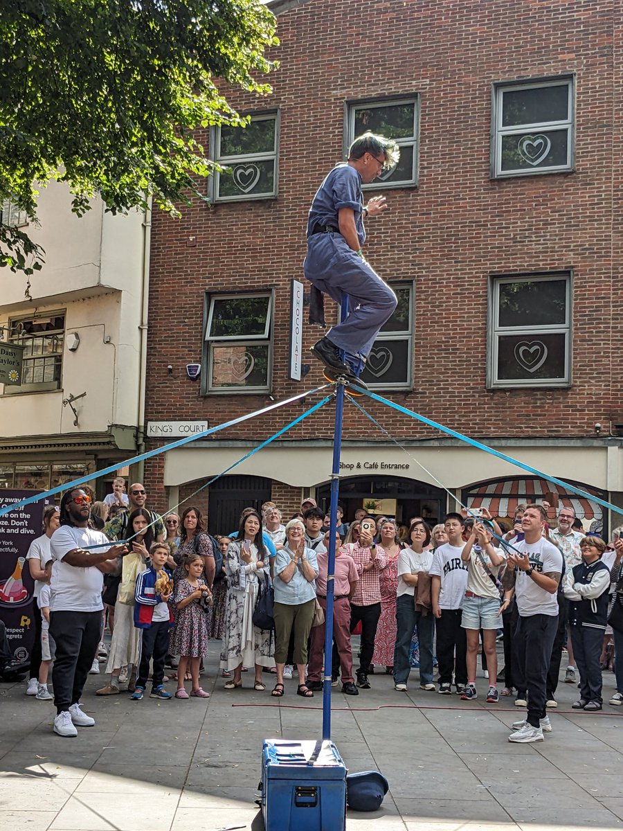 NomadicNan's tweet photo. A lovely day-trip to my old university city: York. I walked along the river and around the city walls, then watched some wacky street theatre - always plenty to see and do #York https://t.co/DtCbmK81dW