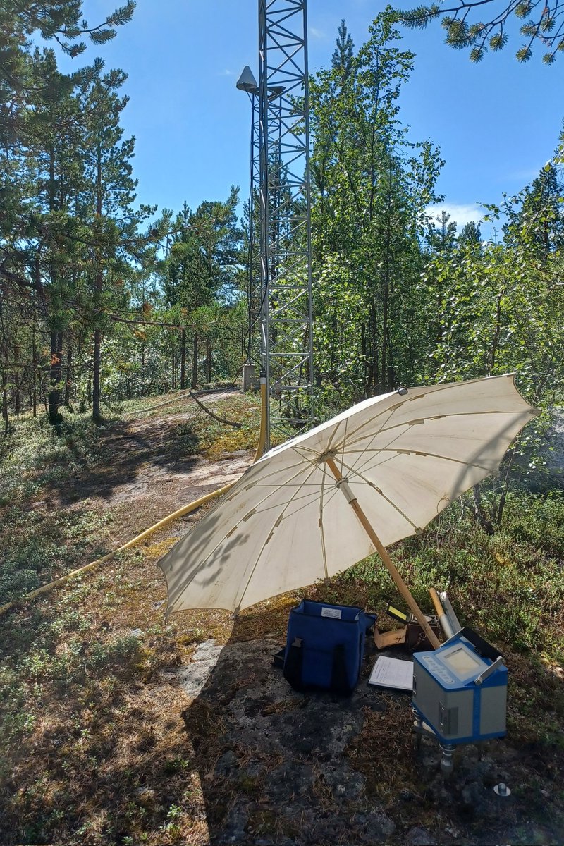 Mirjam Bilker-Koivula (@mirjambilker) on Twitter photo The most northern point in our absolute #gravity field campaign was <a href="/UniTurku/">Turun yliopisto - University of Turku</a> #Kevo Subarcrtic Research Institute #Utsjoki. This time, we also did relative gravity measurements. <a href="/Maanmittaus/">Maanmittauslaitos</a> <a href="/fgi_nls/">FGI, NLS</a> The most northern point in our absolute #gravity field campaign was <a href="/UniTurku/">Turun yliopisto - University of Turku</a> #Kevo Subarcrtic Research Institute #Utsjoki. This time, we also did relative gravity measurements. <a href="/Maanmittaus/">Maanmittauslaitos</a> <a href="/fgi_nls/">FGI, NLS</a>