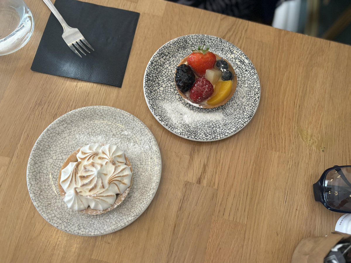 Bite Magazine 🍷🍭 tweet media