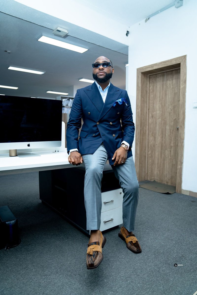 davido's tweet photo. Happy to partner with @GACMotorNgr and drive into the future together. 🚗✨ Innovation and luxury at its finest. https://t.co/1uLGtL7oOk