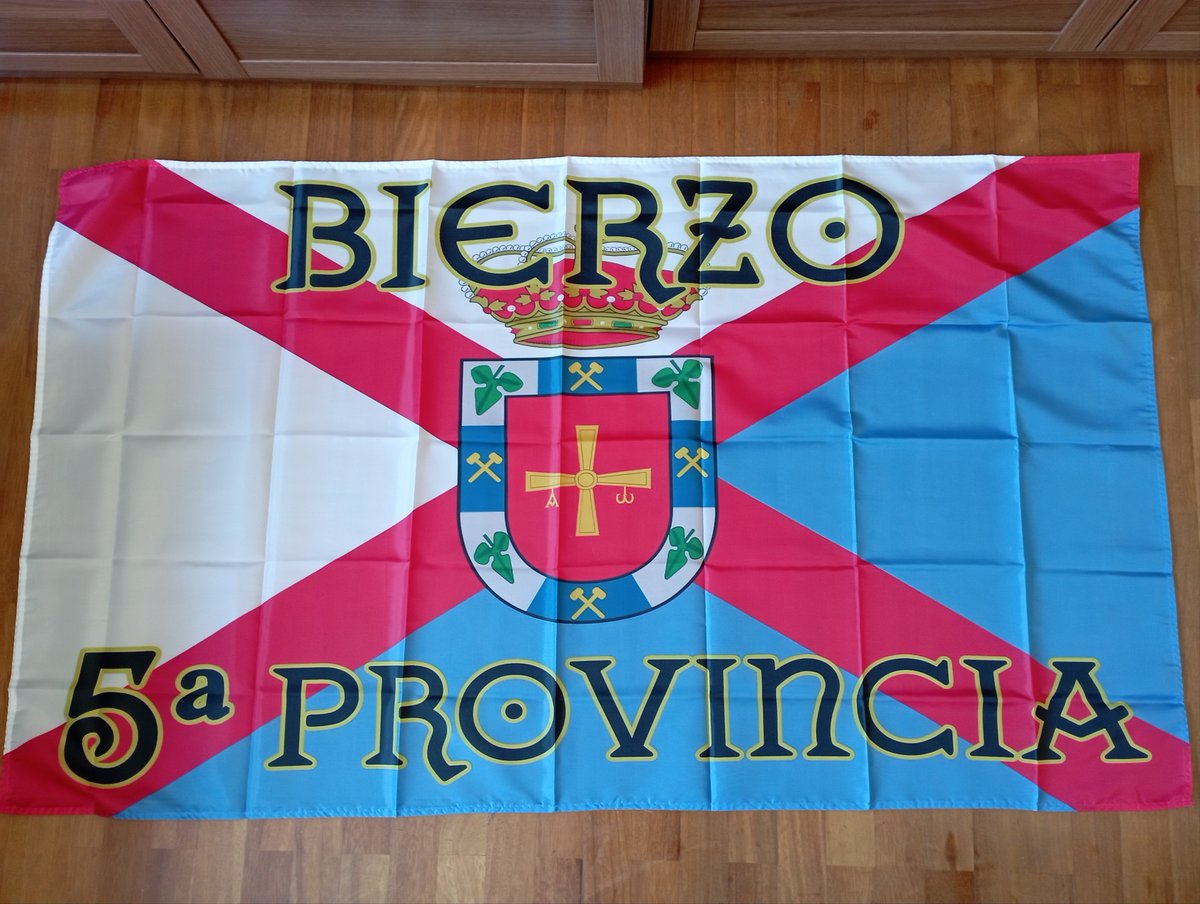 CengaGz's tweet photo. 5. BIERZO 5ª PROVINCIA
A "Cruceira", bandeira provincialista berciana e unionista galega

Medidas 150 x 90 cm
Prezo 8,75 https://t.co/9tKMARIjU0