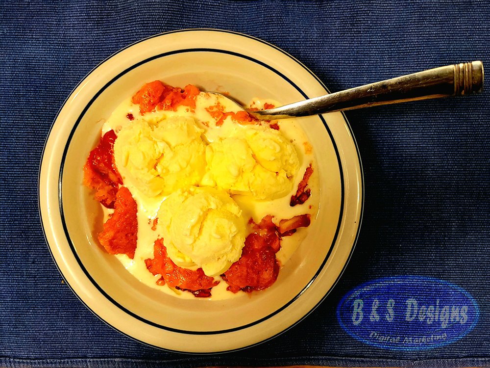 Go #celebrate #VanillaIceCreamDay #everyone... Ours is #drowning this scrumptious #strawberry🍓 / #pineapple🍍 #dumpcake! 🍦😎