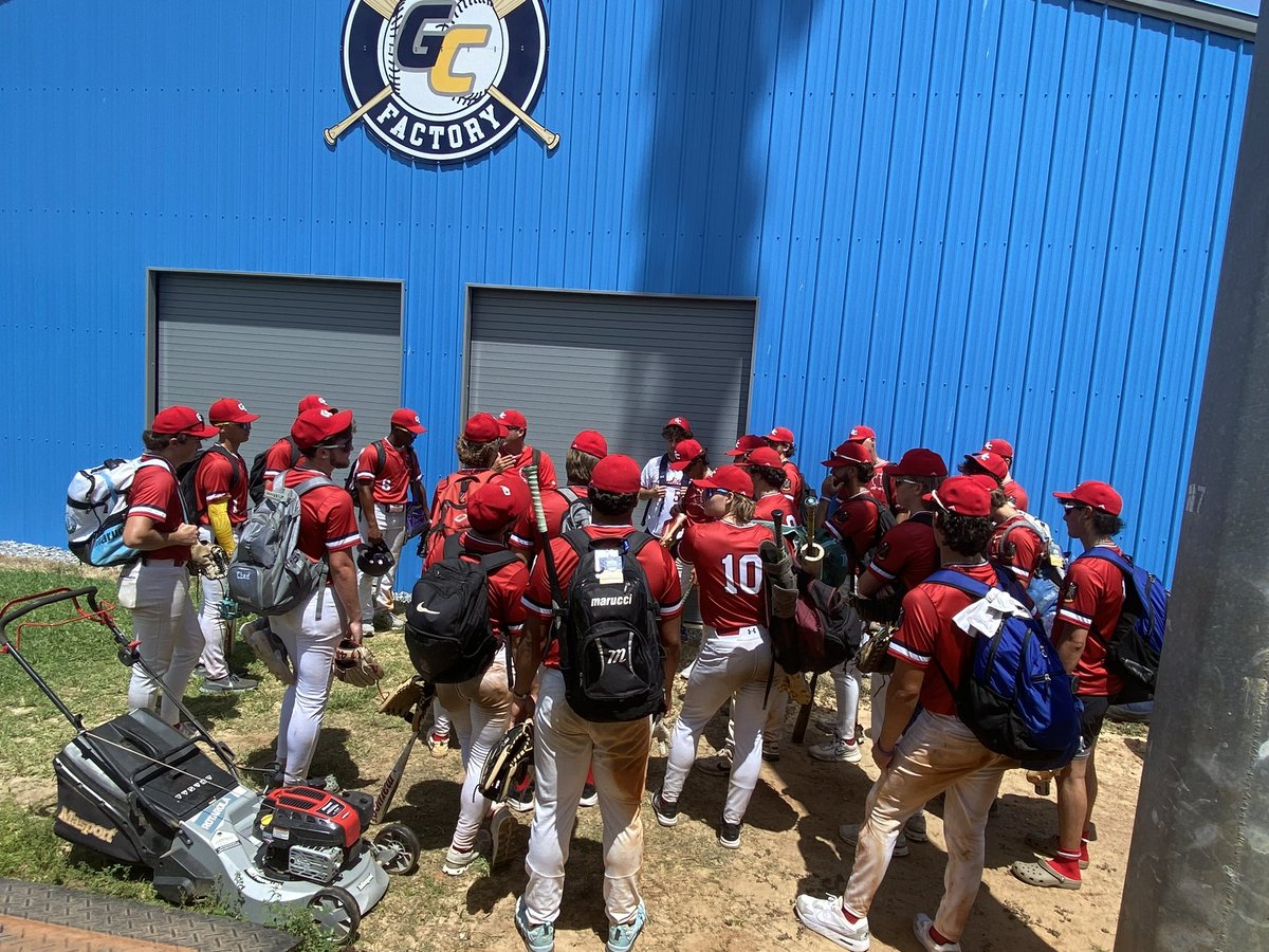 Cards sweep Pool Play! The club goes 2-0 on the day with an 8-4 victory over Titans Baseball from Ohio. 

<a href="/JayseDeGruy6/">Jayse DeGruy</a> was the winning pitcher and <a href="/ChadRousse/">Chad Rousse Jr</a> closed the game. They combined for 8Ks.

<a href="/AryKeiffer/">Keiffer Ary</a>, <a href="/crockettcollier/">Collier Crockett</a>, &amp; <a href="/bbertucci12/">Brayden Bertucci</a> each had 2 RBIs. 

Go Cards! ⚾️🇺🇸